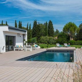 Terrasse coulissante piscine